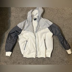Never worn Men’s Nike Raincoat